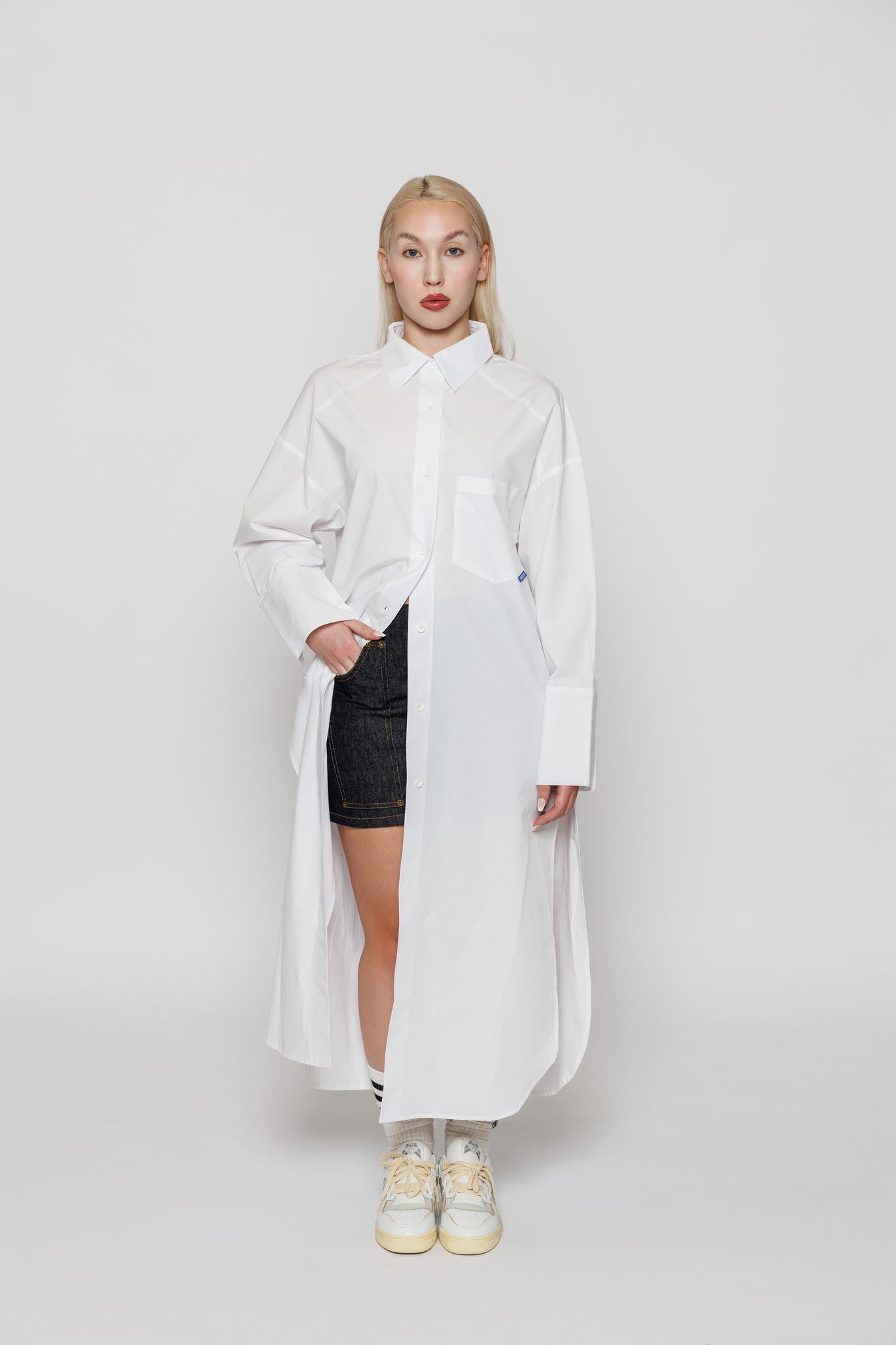 BANKS X-LONG BUTTON DOWN