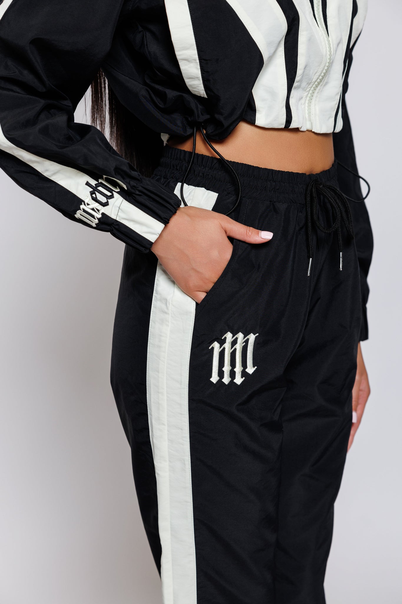 LeSPORT TRACKSUIT - BLACK BOTTOM